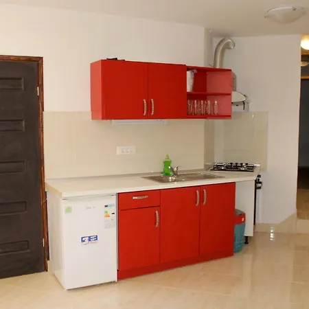 Ana 2 Apartment *