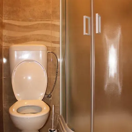 Ana 2 Apartment *