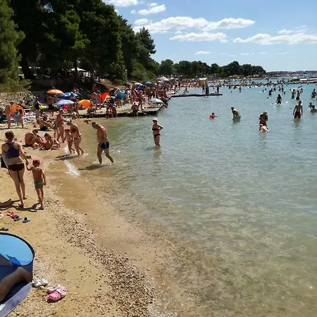 Apartman Ana 2 *